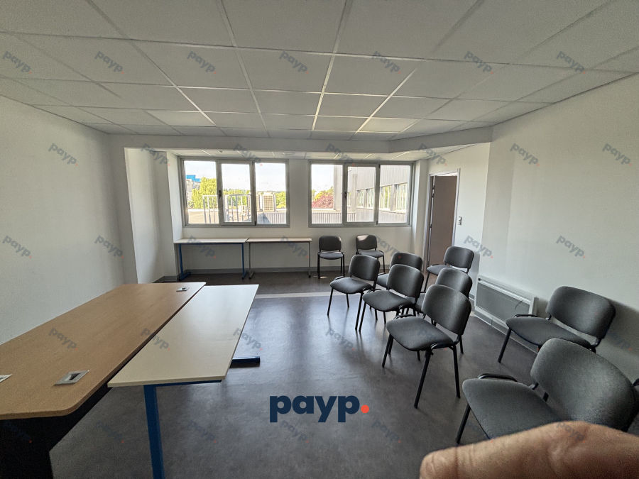Bureaux 200m² à Sedan - vue 5