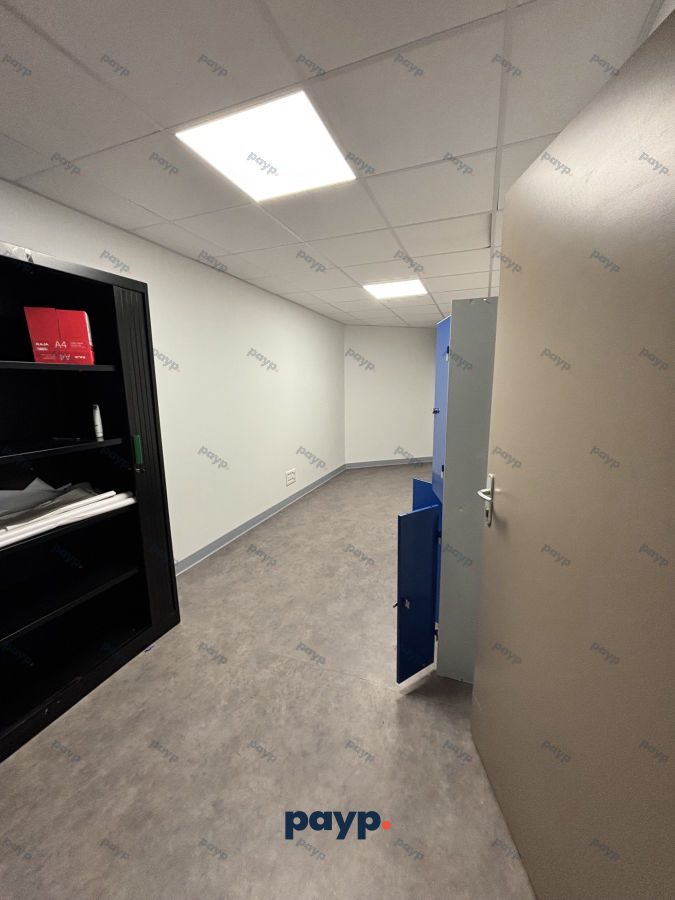 Bureaux 200m² à Sedan - vue 6