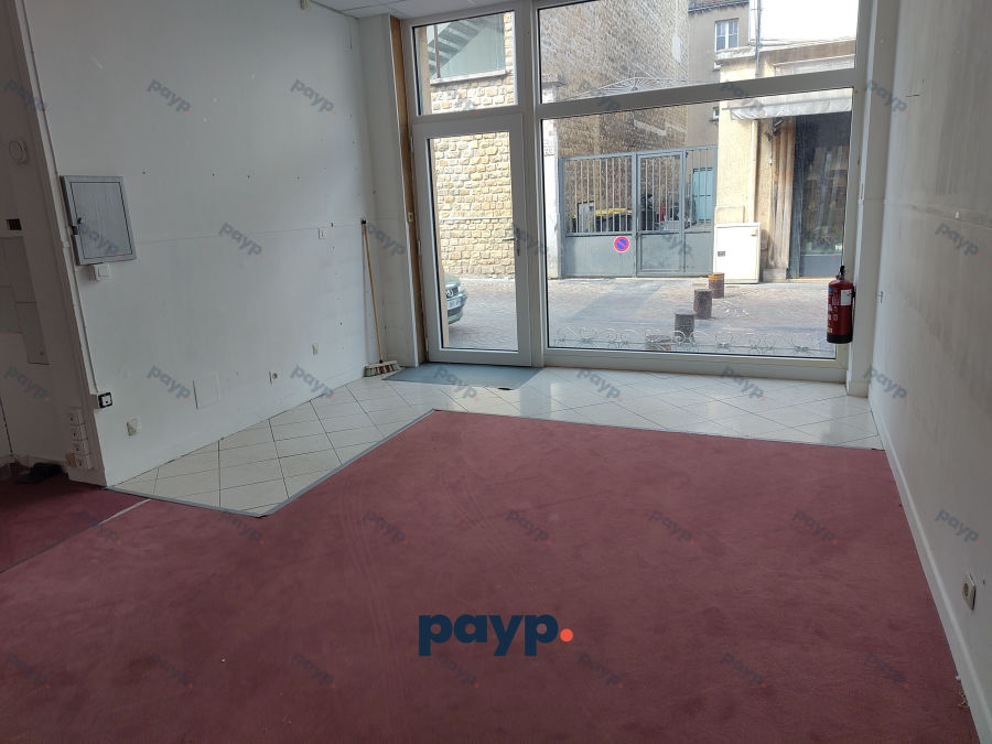 Commerce 55m² à Charleville-Mézières - Location