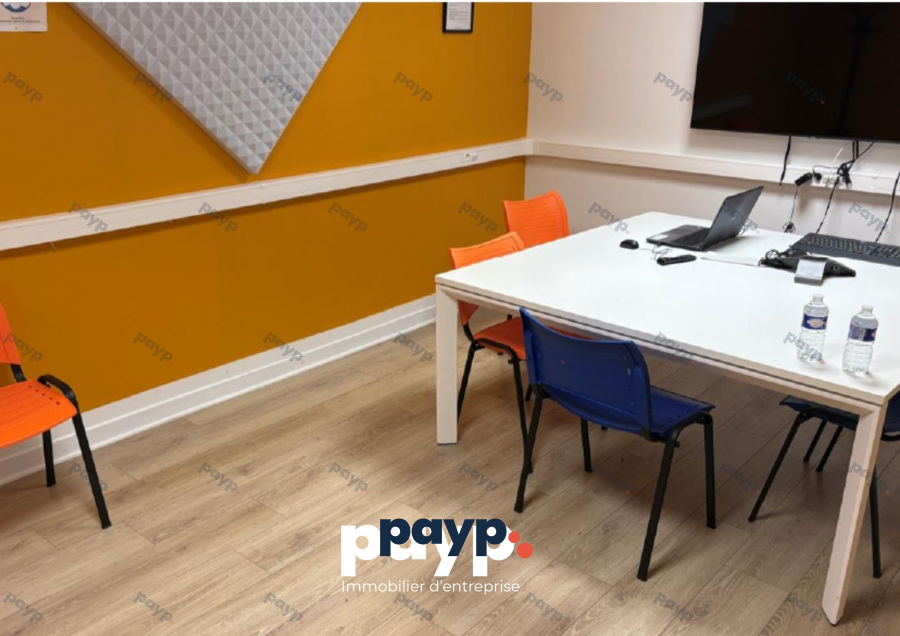 Bureaux 36m² à Charleville-Mézières - vue 4